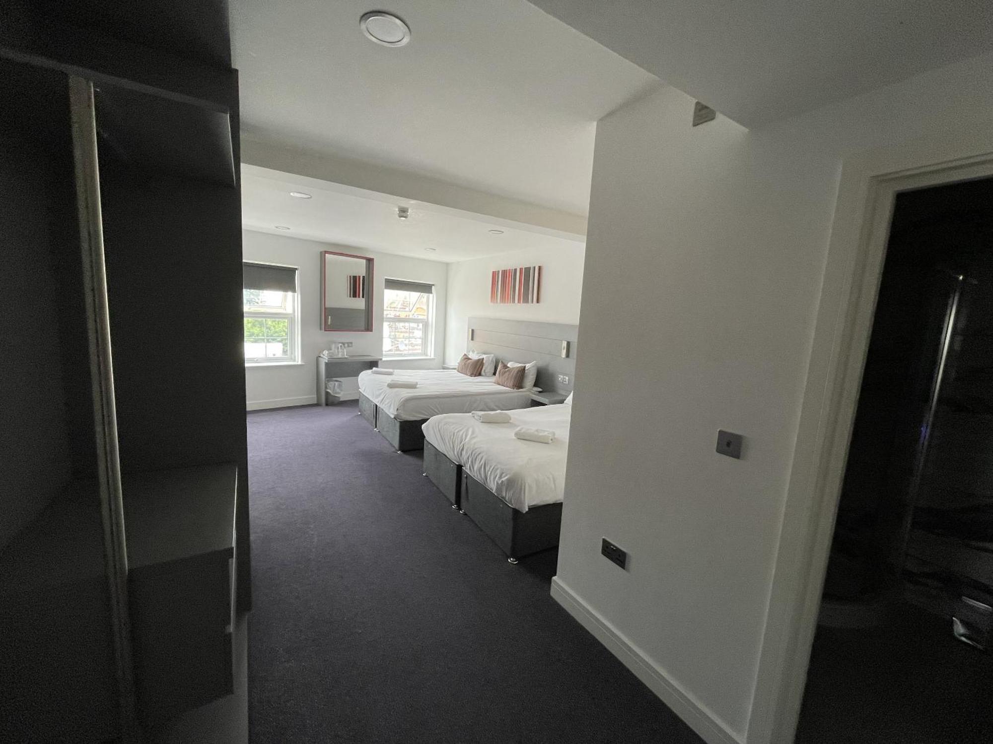 Ilford Hotel Goodmayes Kamer foto
